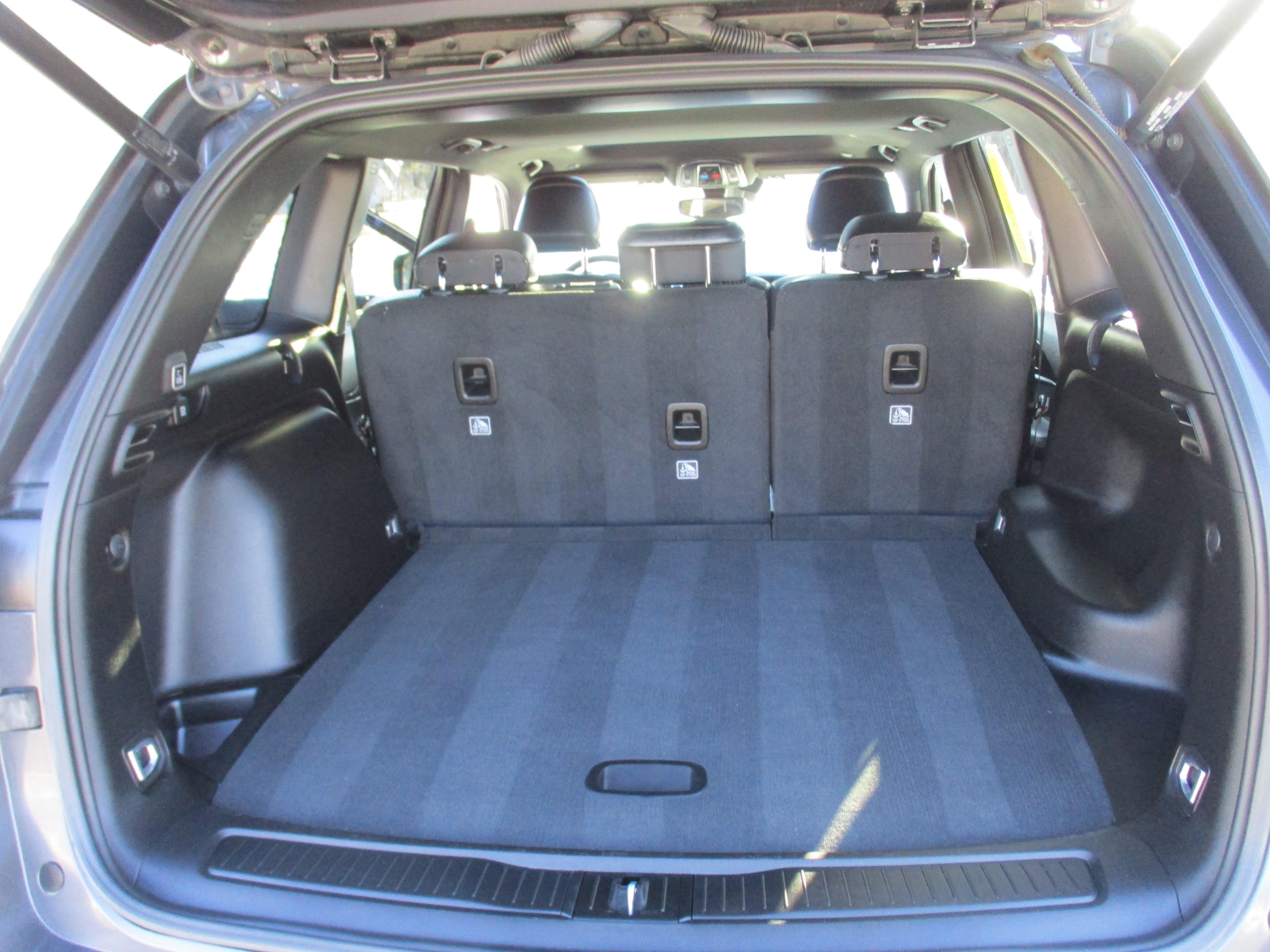 Certified 2023 Jeep Grand Cherokee Altitude image 14