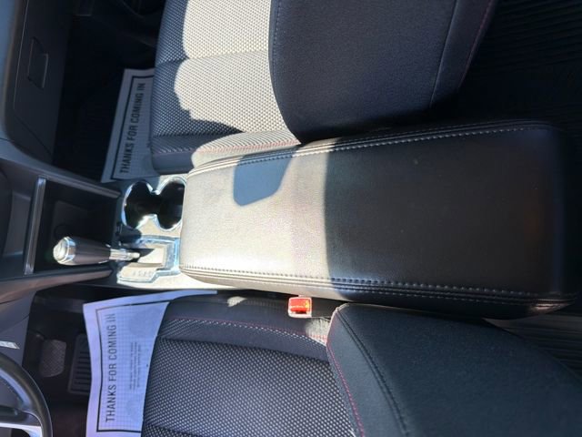 Used 2016 Chevrolet Equinox LT w/ Convenience Package image 24