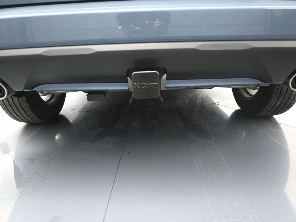 Used 2024 Ford Escape ST-Line Select w/ Class II Trailer Tow Package image 33