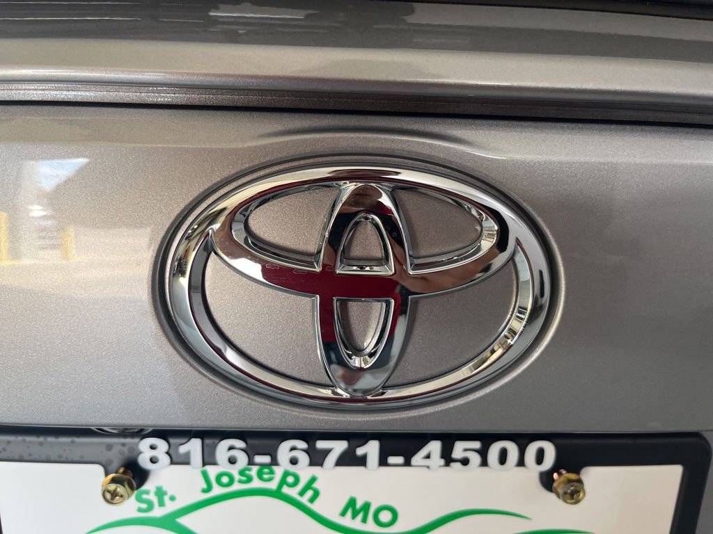 Used 2025 Toyota RAV4 XLE Premium w/ Weather Package AWD/4WD image 45