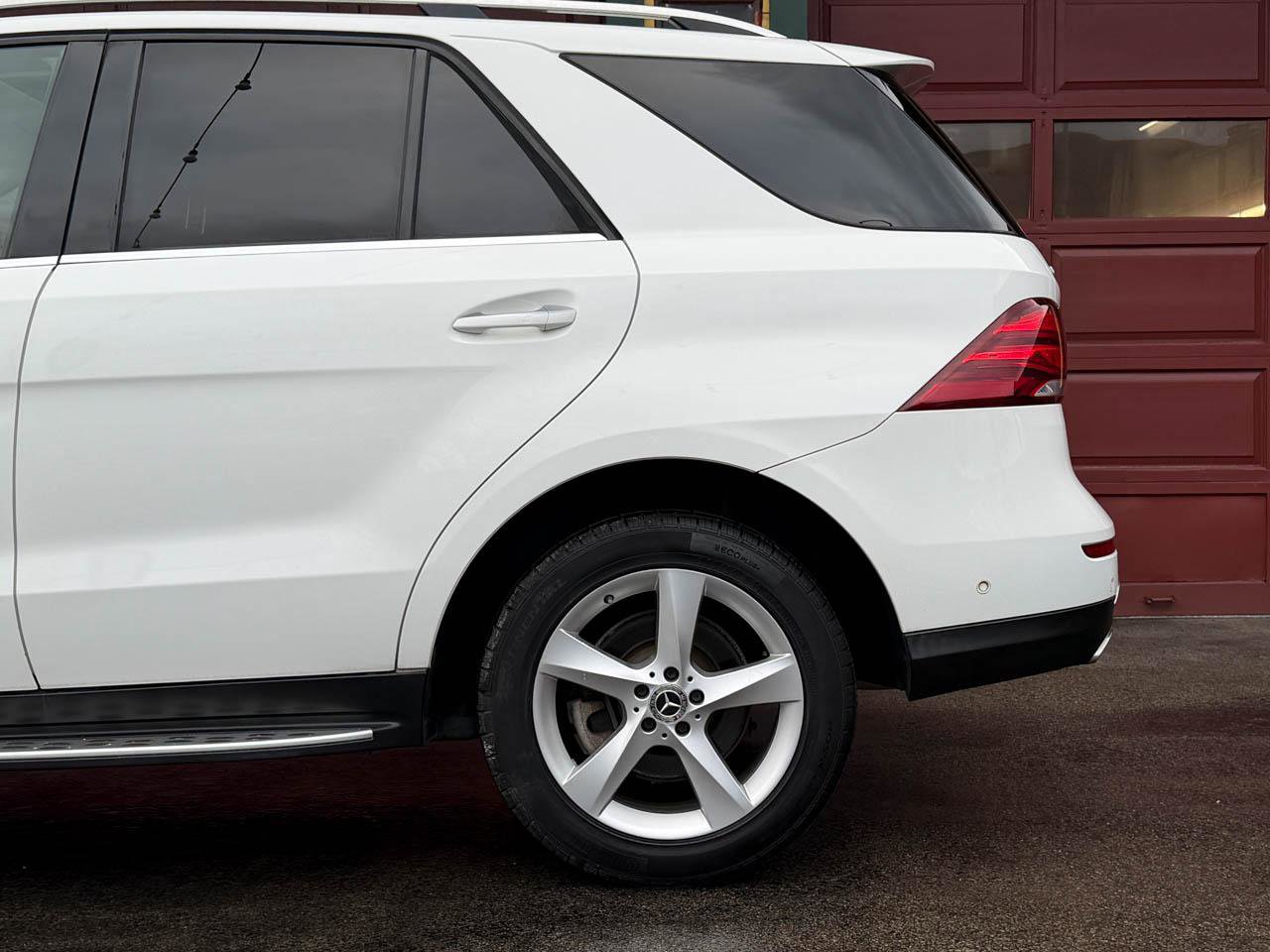 Used 2017 Mercedes-Benz GLE 350 4MATIC image 29
