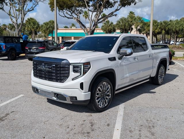 Used 2023 GMC Sierra 1500 Denali Ultimate image 3