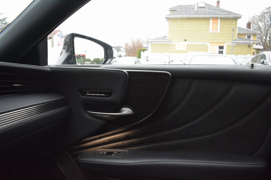 Used 2021 Lexus LS 500 AWD image 20