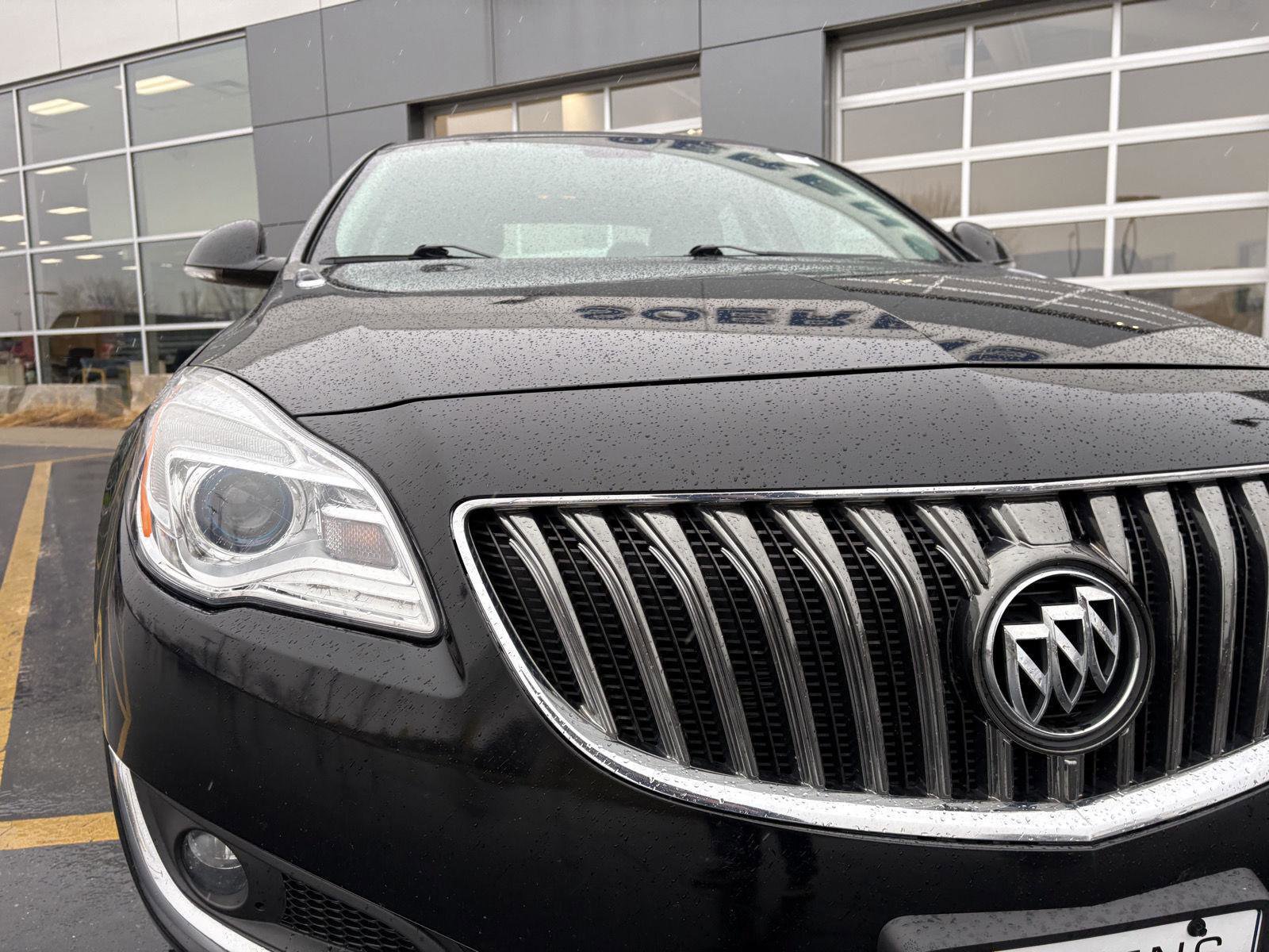 Used 2017 Buick Regal Sport Touring image 24