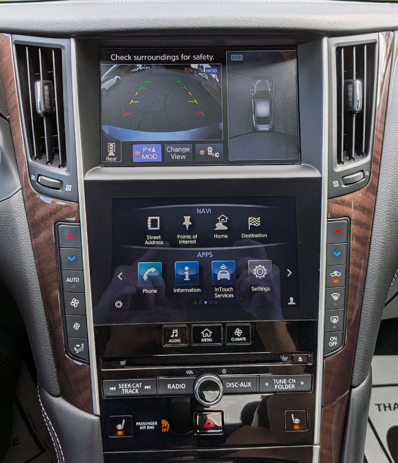 Used 2018 INFINITI Q50 Luxe w/ Sensory Package (Luxe) AWD/4WD image 19