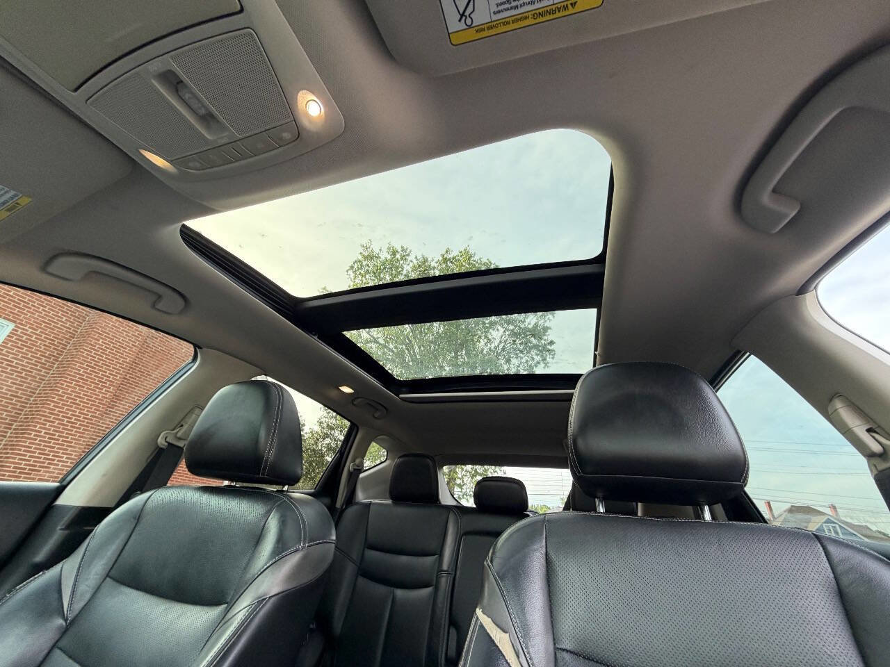Used 2015 Nissan Murano Platinum w/ Platinum Technology Package AWD/4WD image 14