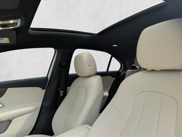 Used 2022 Mercedes-Benz A 220 image 9