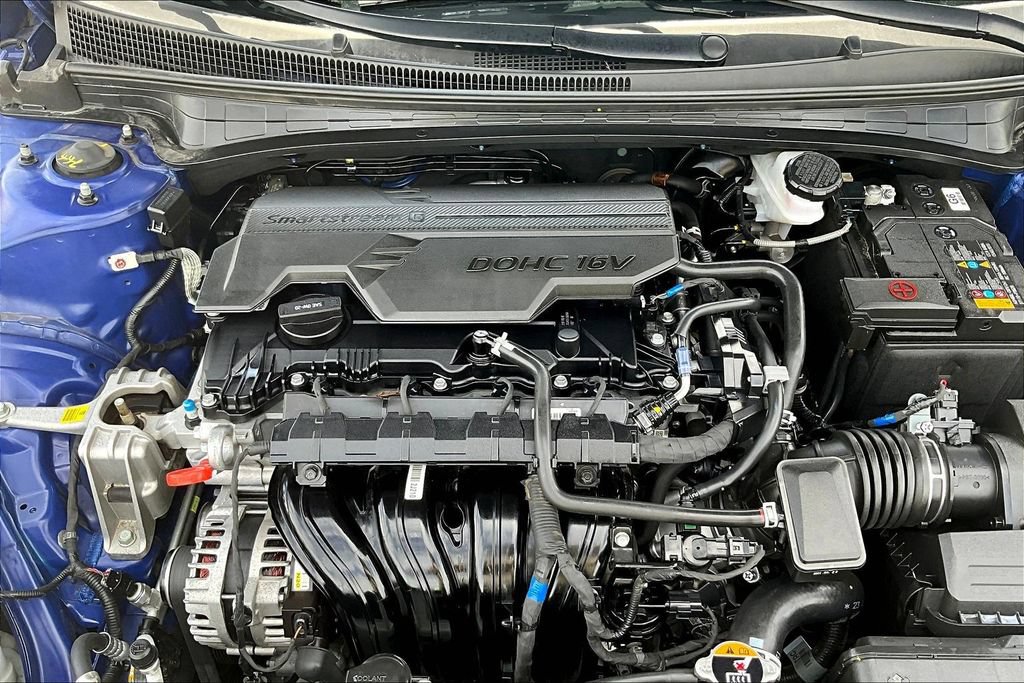 Used 2024 Hyundai Elantra SEL FWD image 30