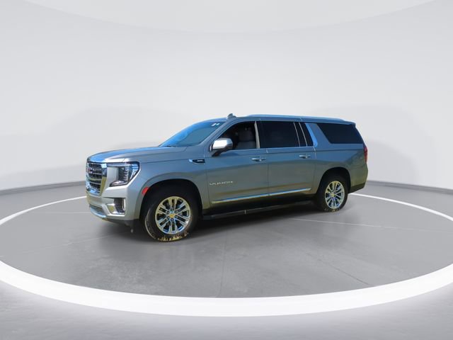 Used 2023 GMC Yukon XL SLT w/ SLT Premium Package AWD/4WD image 4