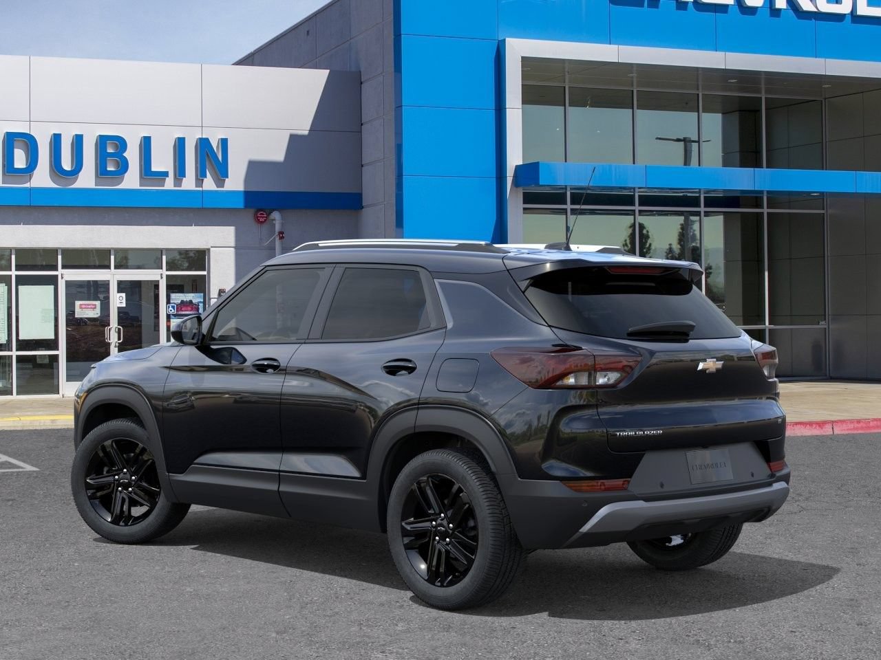 New 2026 Chevrolet TrailBlazer LT w/ Convenience Package FWD image 4