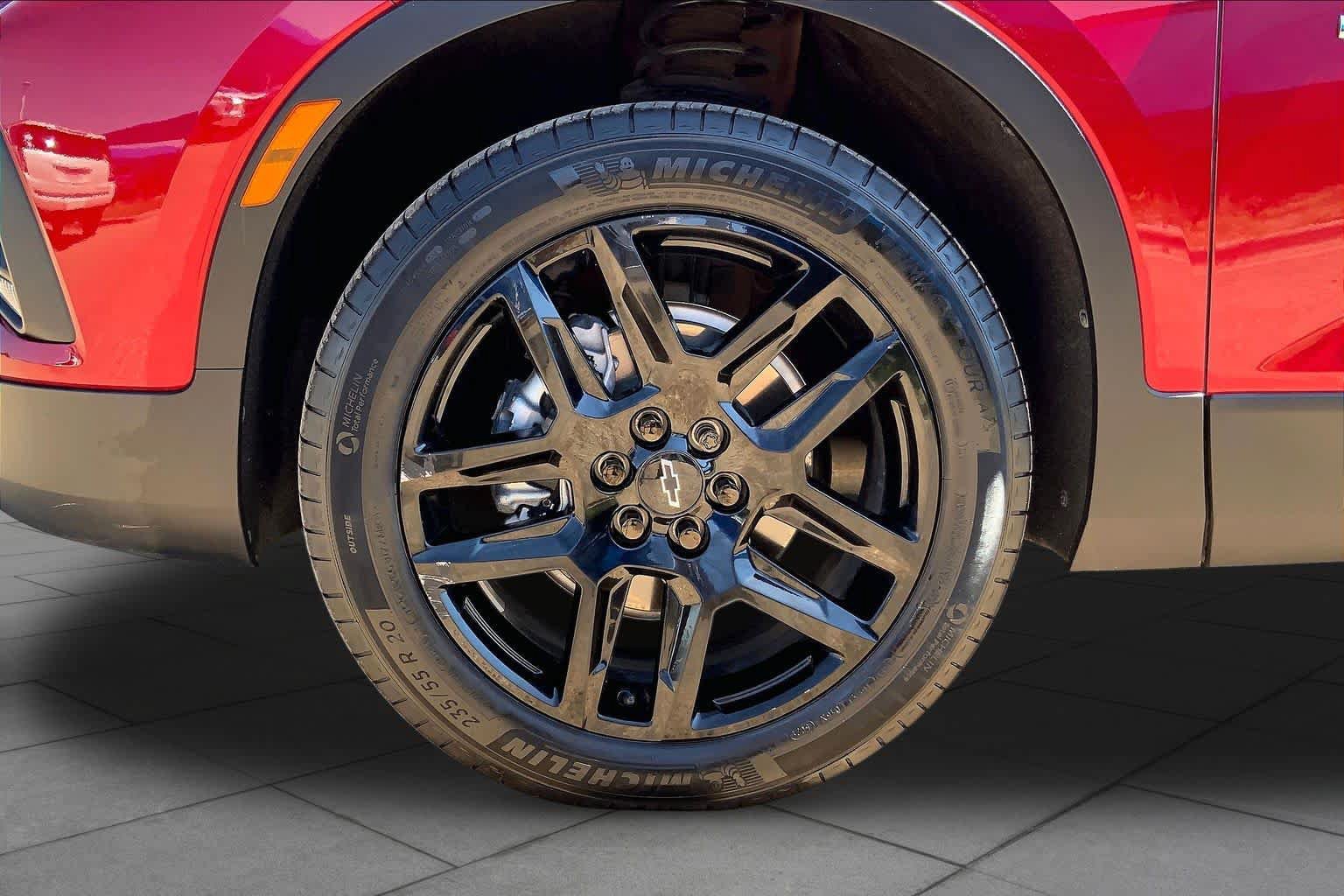 Used 2022 Chevrolet Blazer LT w/ LPO, Floor Liner Package FWD image 10