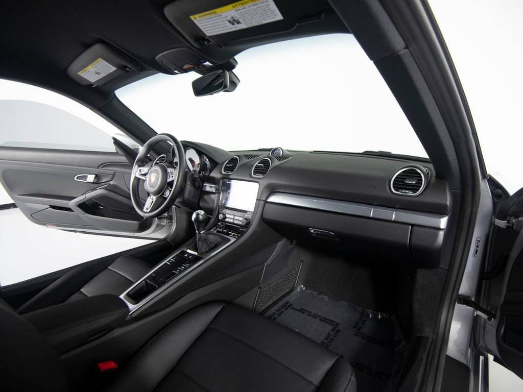 Certified 2024 Porsche 718 Cayman S RWD image 35