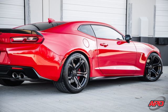 Used 2017 Chevrolet Camaro SS RWD image 60