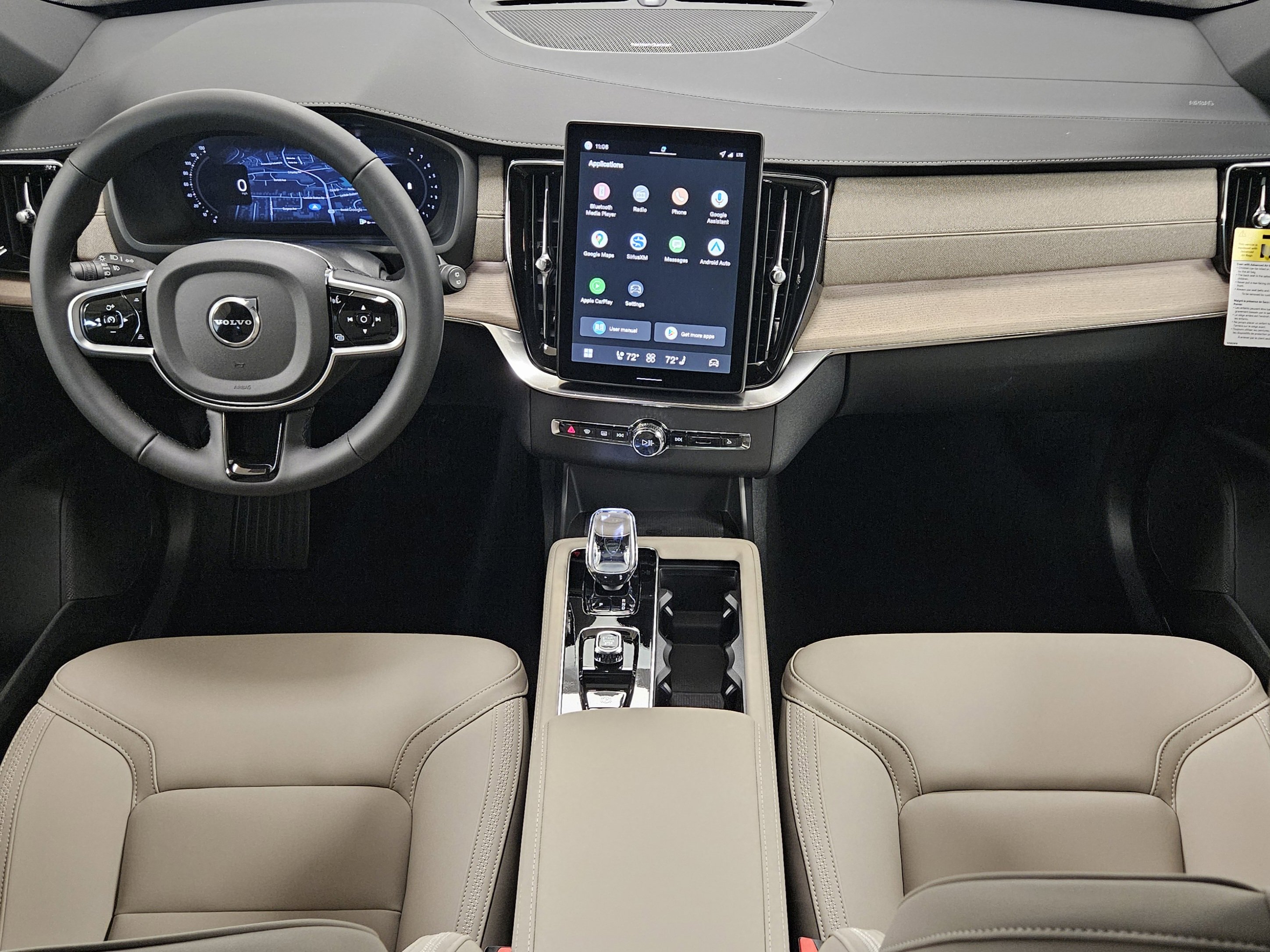 New 2026 Volvo XC90 B6 Plus w/ Protection Package Premier image 15