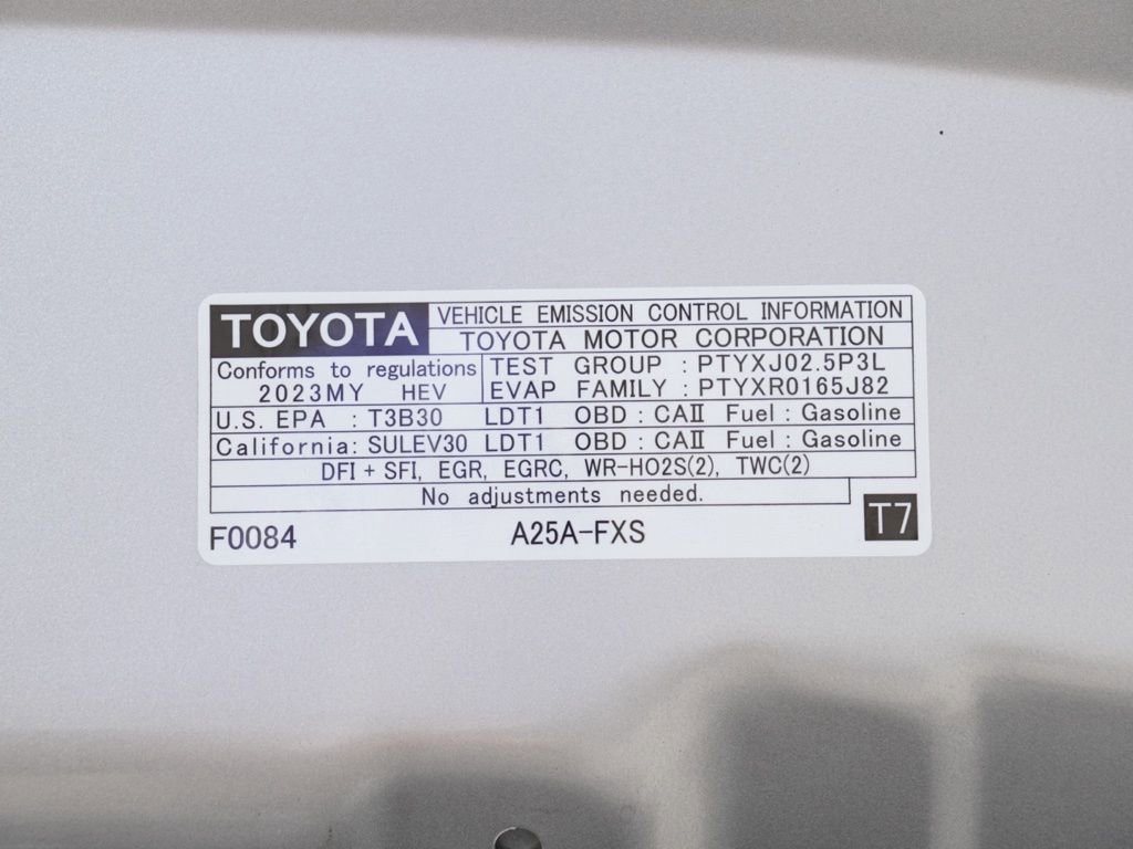 Used 2023 Toyota RAV4 LE AWD/4WD image 30