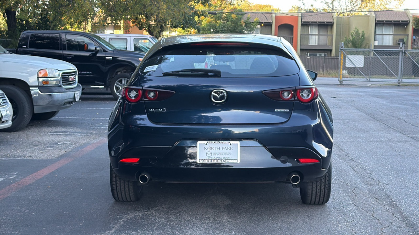 Certified 2025 MAZDA MAZDA3 s Sport FWD image 5