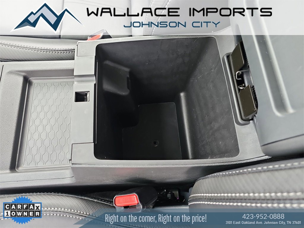 Used 2024 Nissan Frontier SL image 40