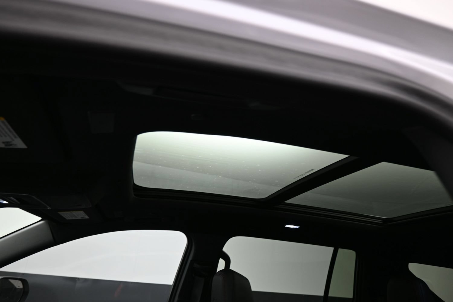 Used 2025 Chevrolet Traverse RS w/ LPO, Floor Liner Package FWD image 14