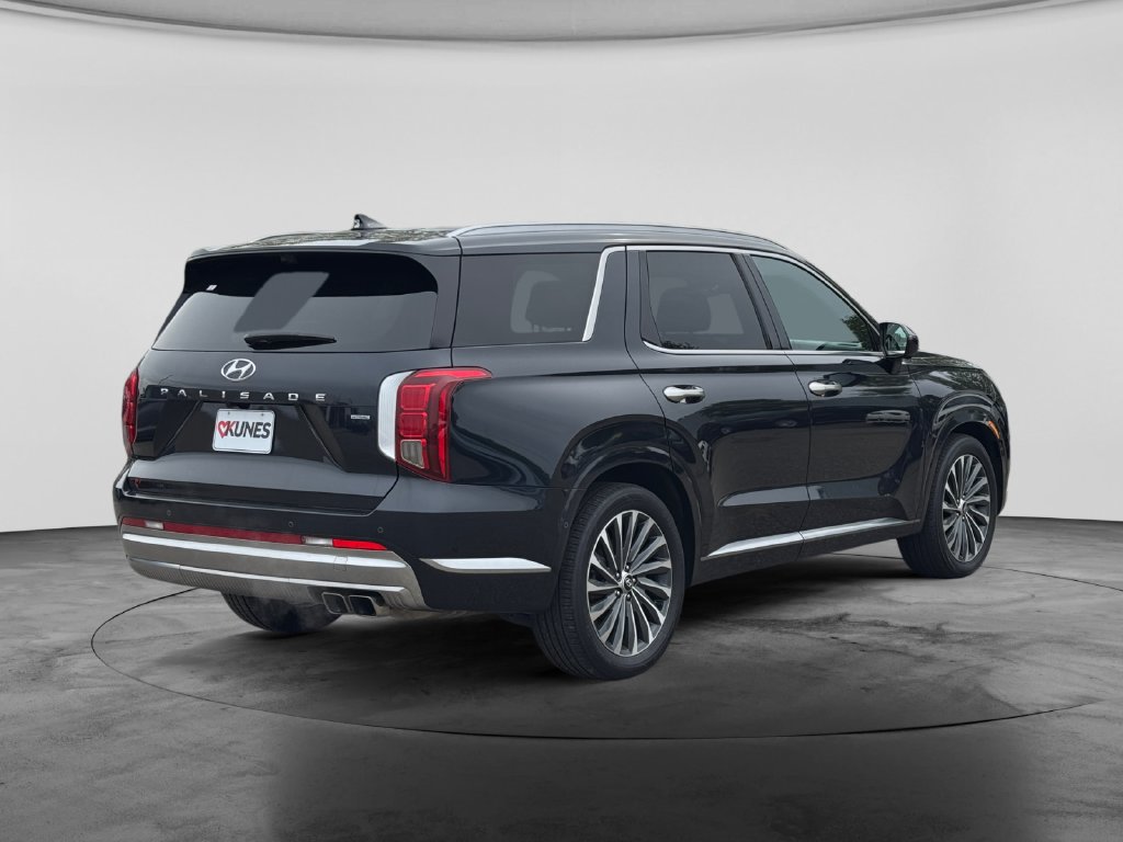 Used 2024 Hyundai Palisade Calligraphy AWD/4WD image 9