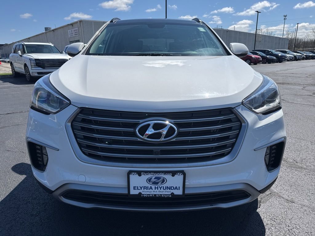 Used 2017 Hyundai Santa Fe SE image 2