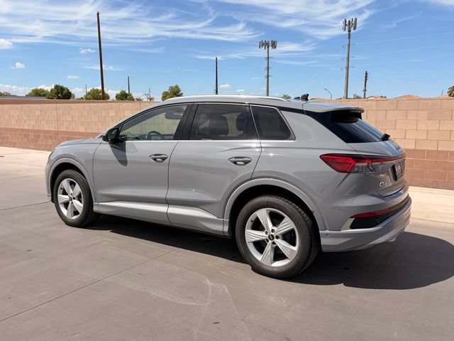 Used 2023 Audi Q4 e-tron Premium Plus w/ Premium Plus AWD/4WD image 9
