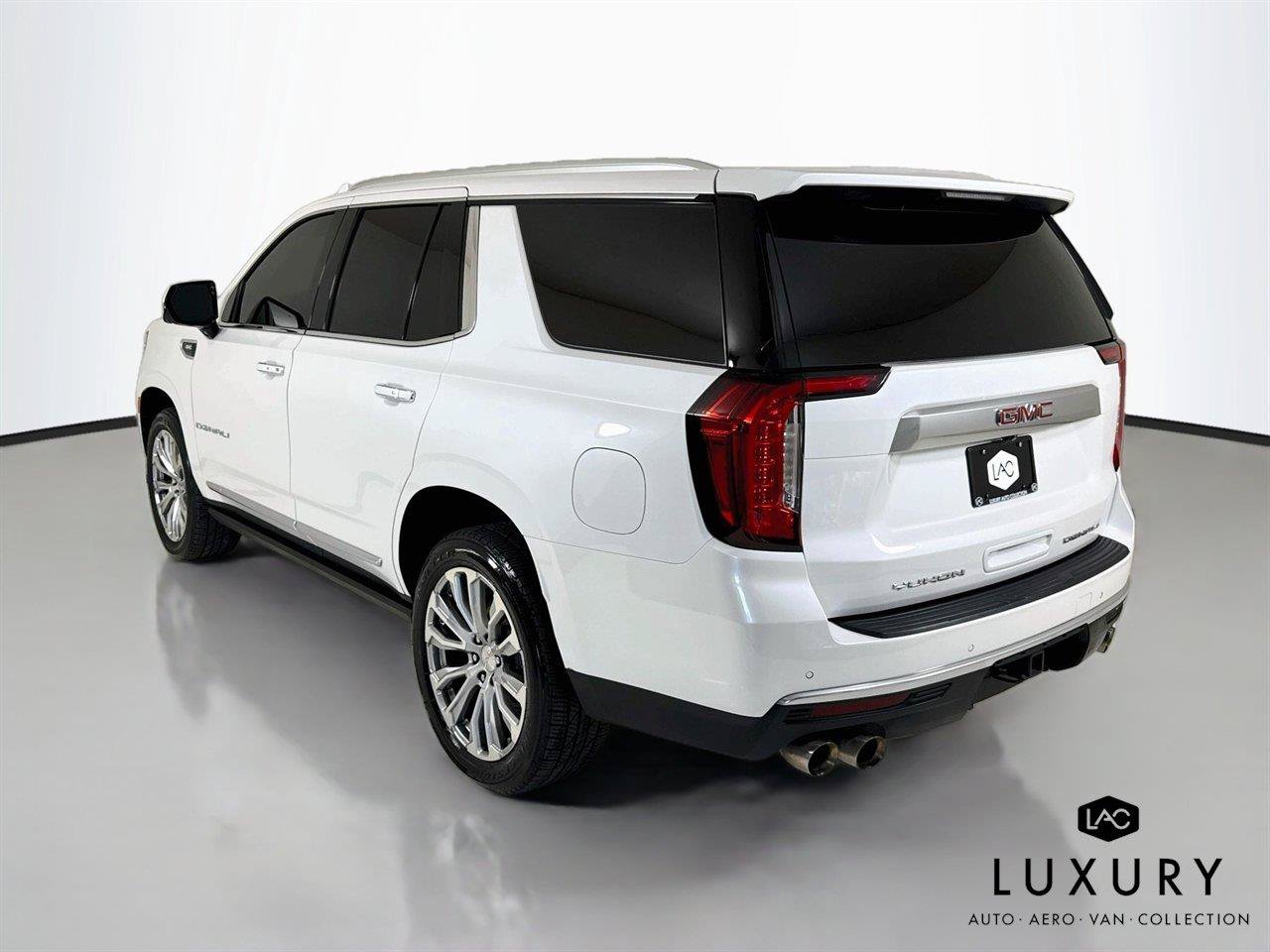 Used 2022 GMC Yukon Denali AWD/4WD image 7
