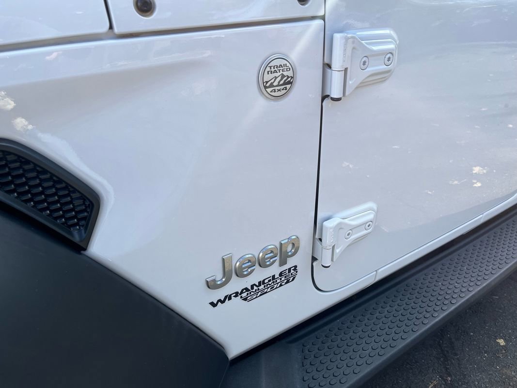 Used 2018 Jeep Wrangler Unlimited Sport S image 28