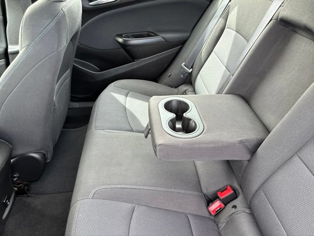 Used 2017 Chevrolet Cruze LT w/ Convenience Package FWD image 14