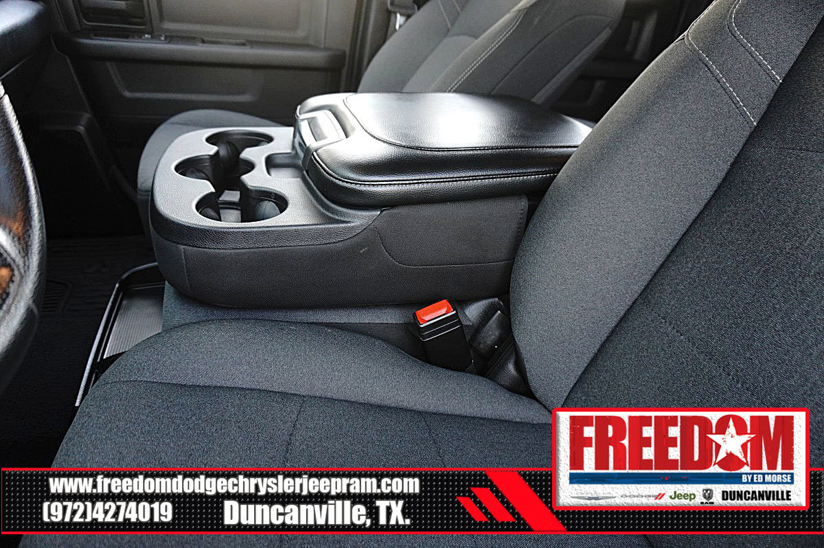 Used 2024 RAM 3500 Tradesman w/ Chrome Appearance Group AWD/4WD image 34
