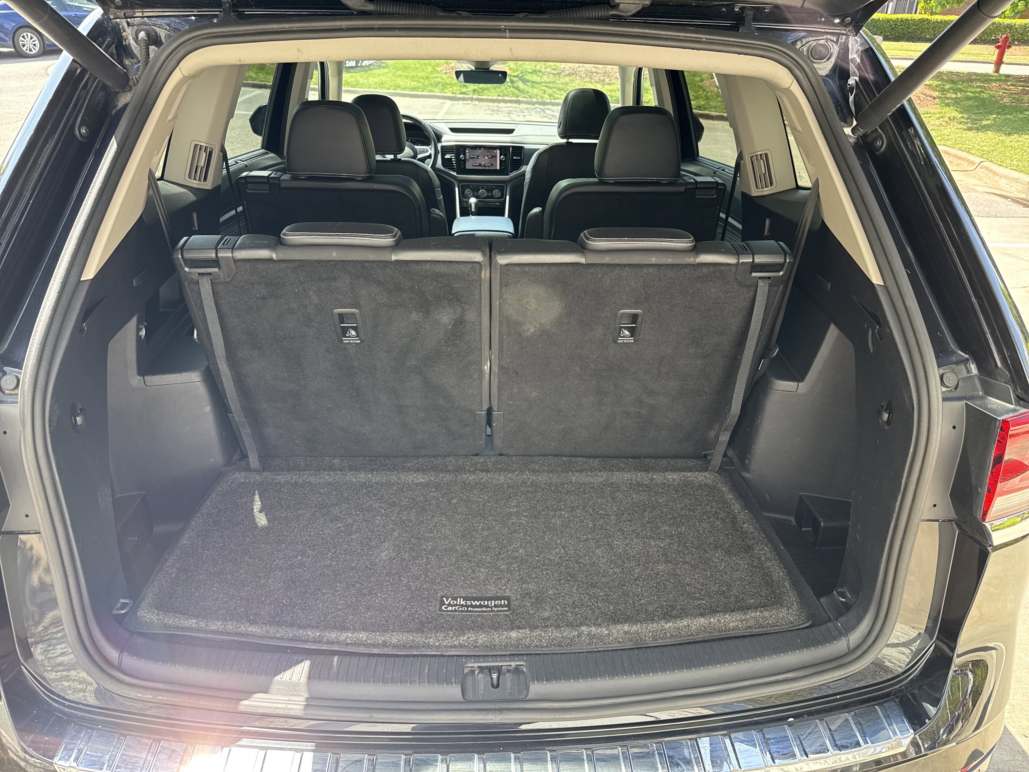 Used 2022 Volkswagen Atlas SEL Premium AWD/4WD image 32