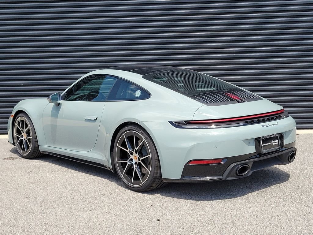 New 2026 Porsche 911 Carrera T RWD image 3