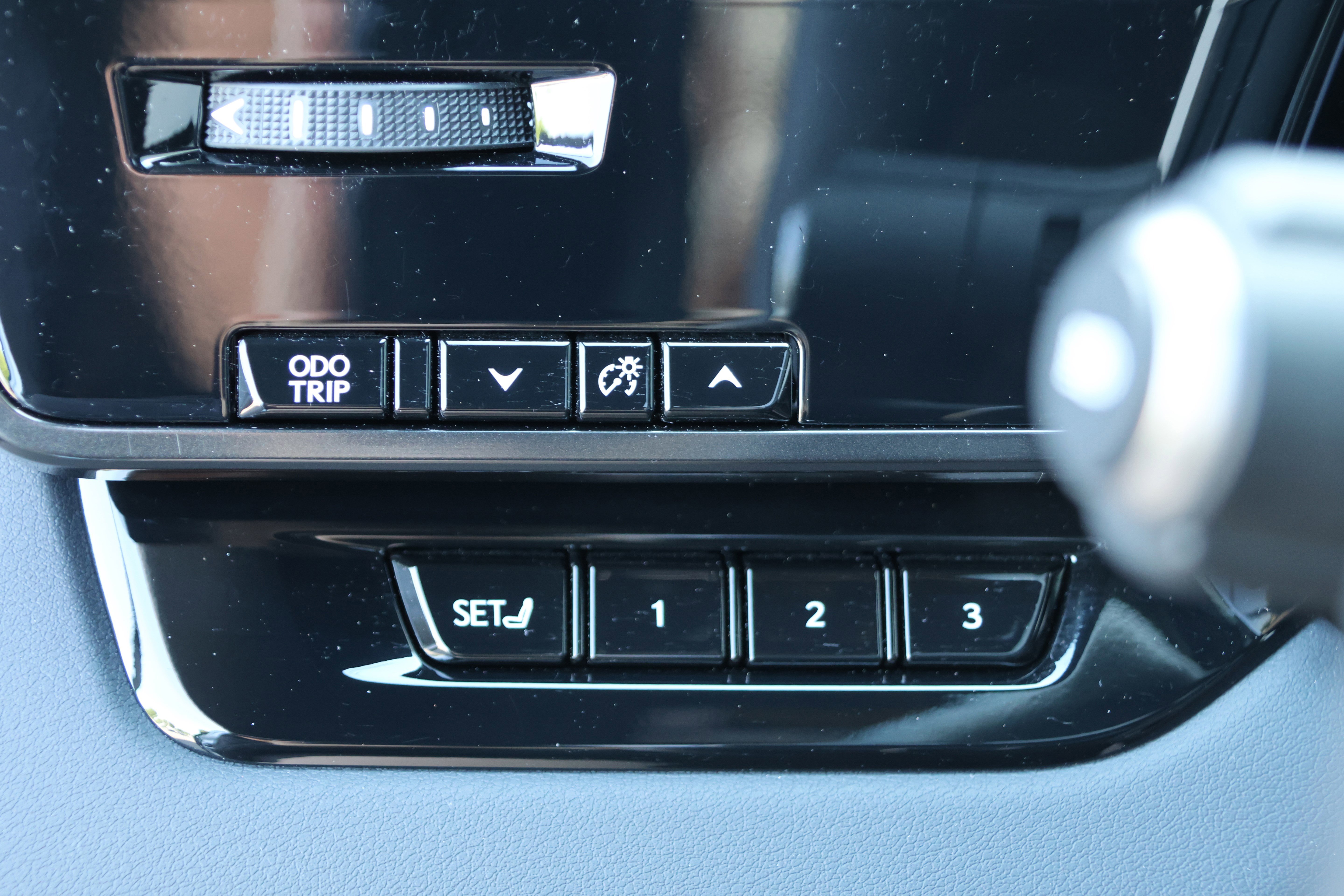 Used 2024 Lexus RX 350 Premium w/ Cold Area Package FWD image 14