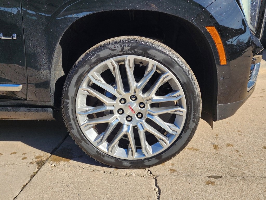 New 2026 GMC Yukon XL Denali w/ Denali Reserve Package image 63