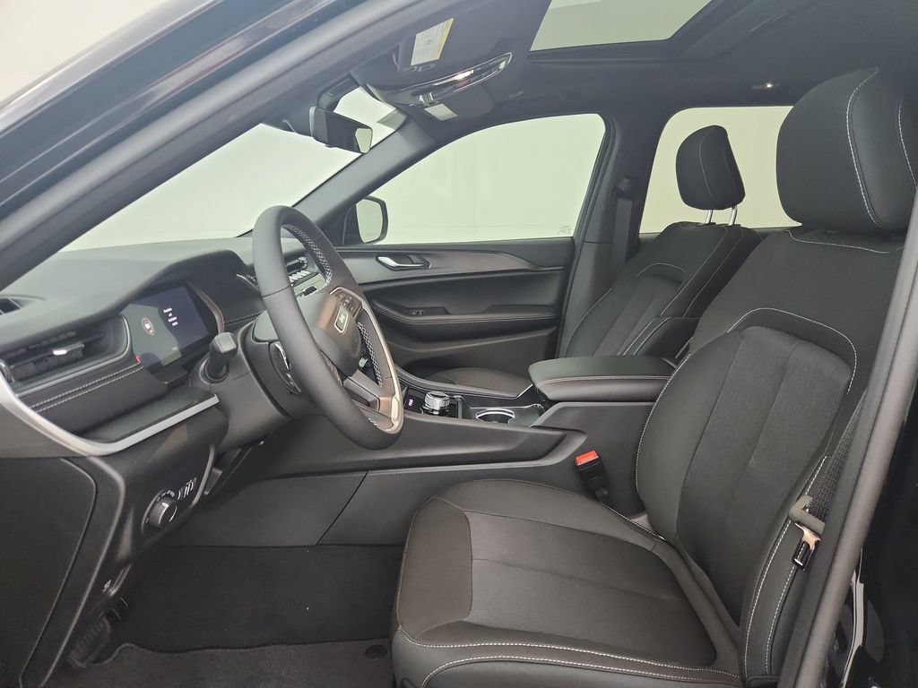 New 2026 Jeep Grand Cherokee Laredo X AWD/4WD image 18