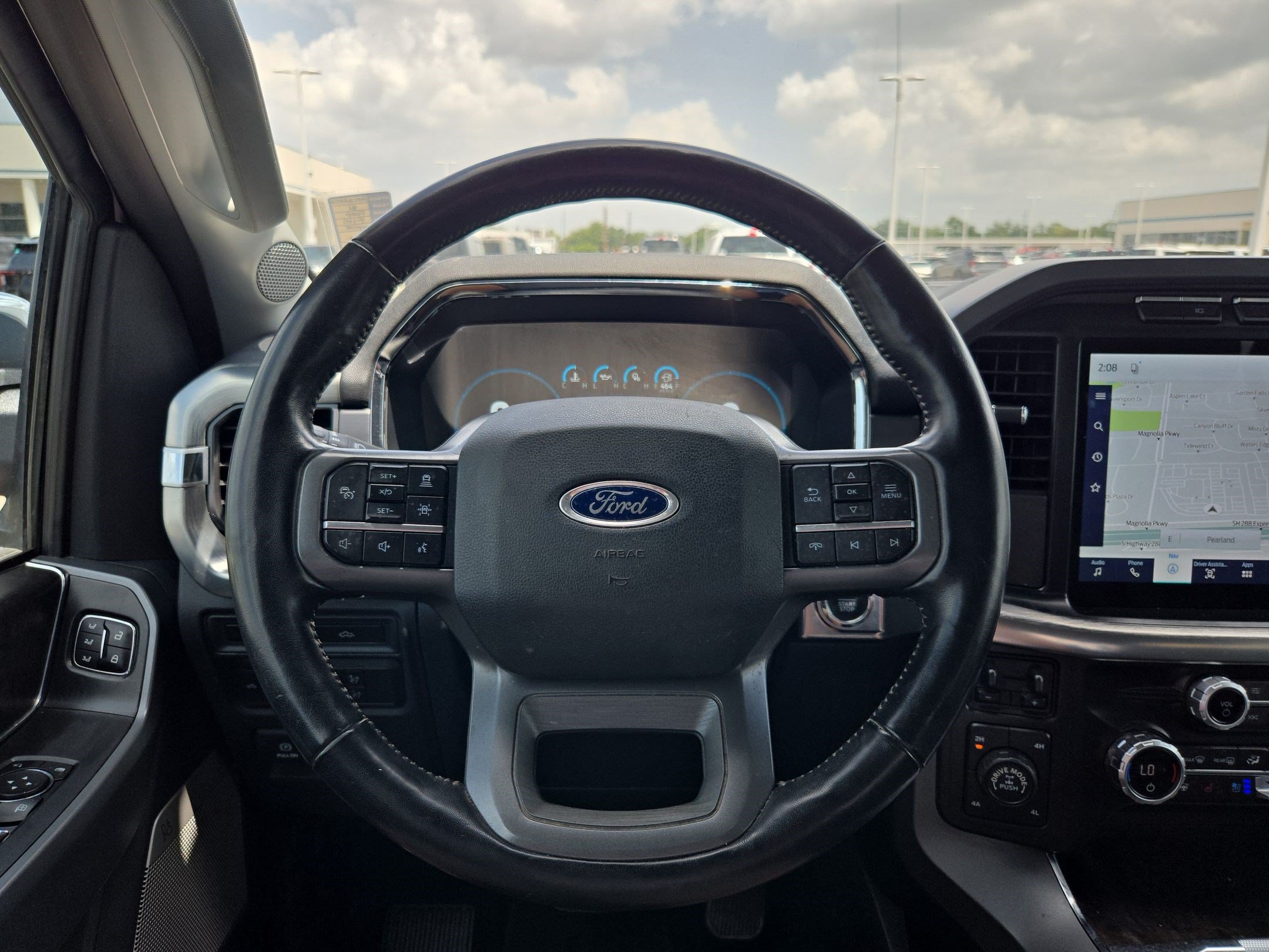 Used 2021 Ford F150 Lariat w/ Equipment Group 502A High AWD/4WD image 17