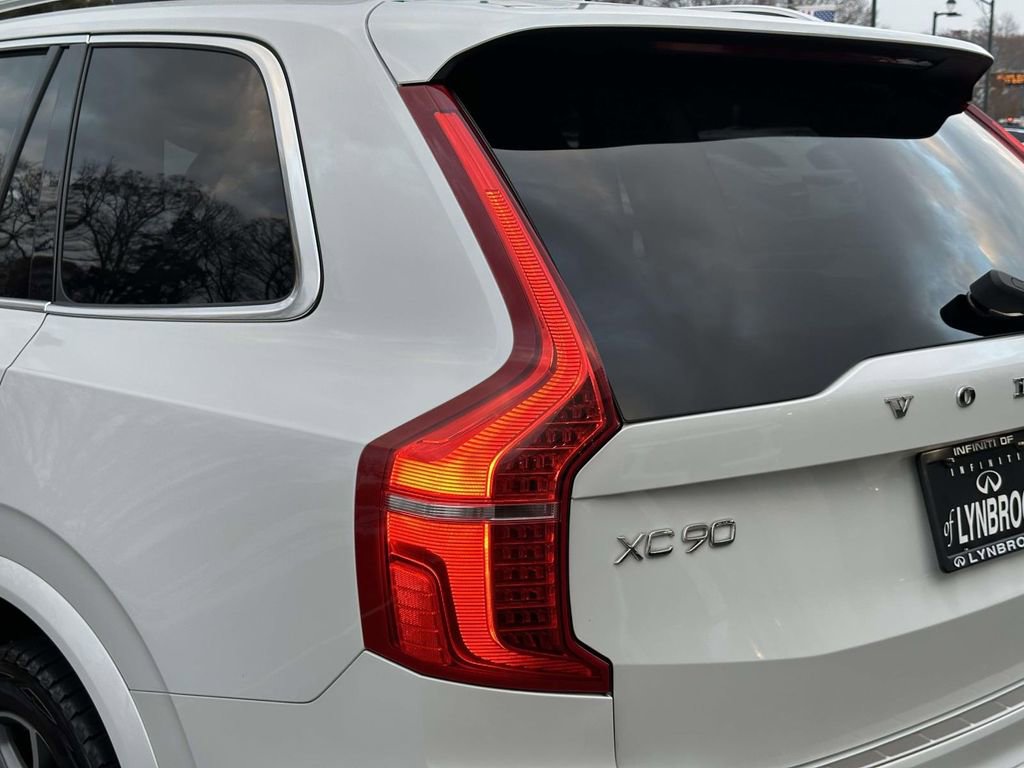Used 2019 Volvo XC90 T6 Momentum w/ Advanced Package image 11