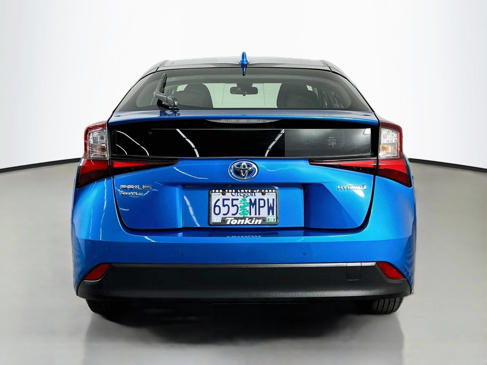Used 2021 Toyota Prius LE AWD/4WD image 7