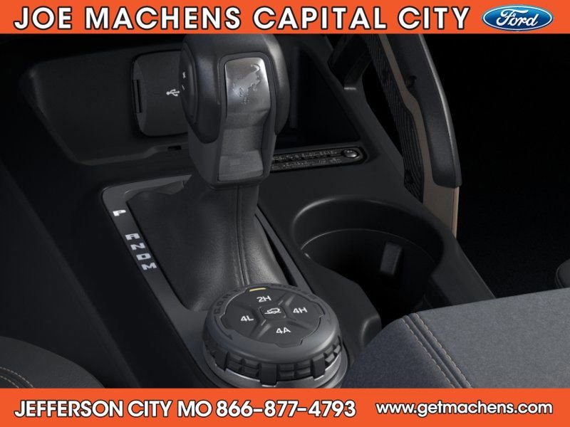 New 2025 Ford Bronco Badlands image 18