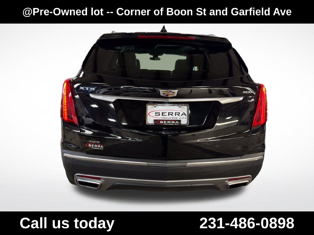 Used 2022 Cadillac XT5 Premium Luxury w/ LPO, Floor Liner Package AWD/4WD image 4