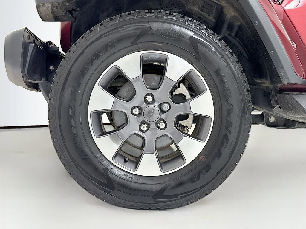 Used 2021 Jeep Wrangler Unlimited Sahara w/ Uconnect 4C Nav & Sound Group image 27