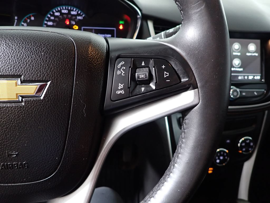Used 2018 Chevrolet Trax LT w/ LT Convenience Package FWD image 26