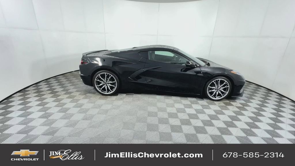 Certified 2025 Chevrolet Corvette Stingray Coupe w/ 1LT image 10