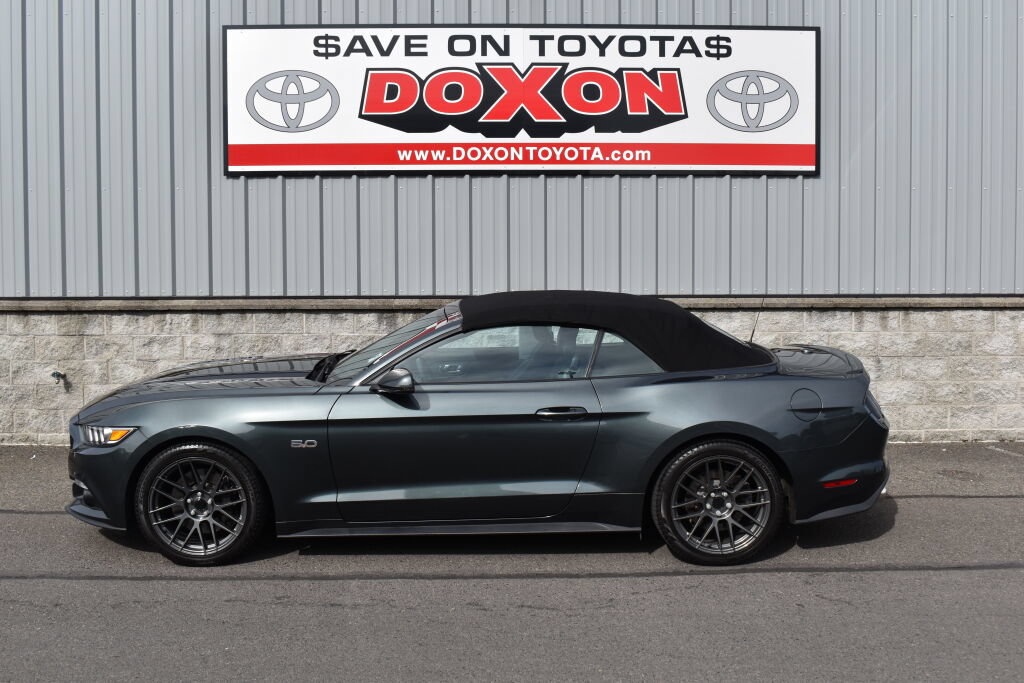 Used 2016 Ford Mustang GT Premium w/ Equipment Group 401A RWD image 4