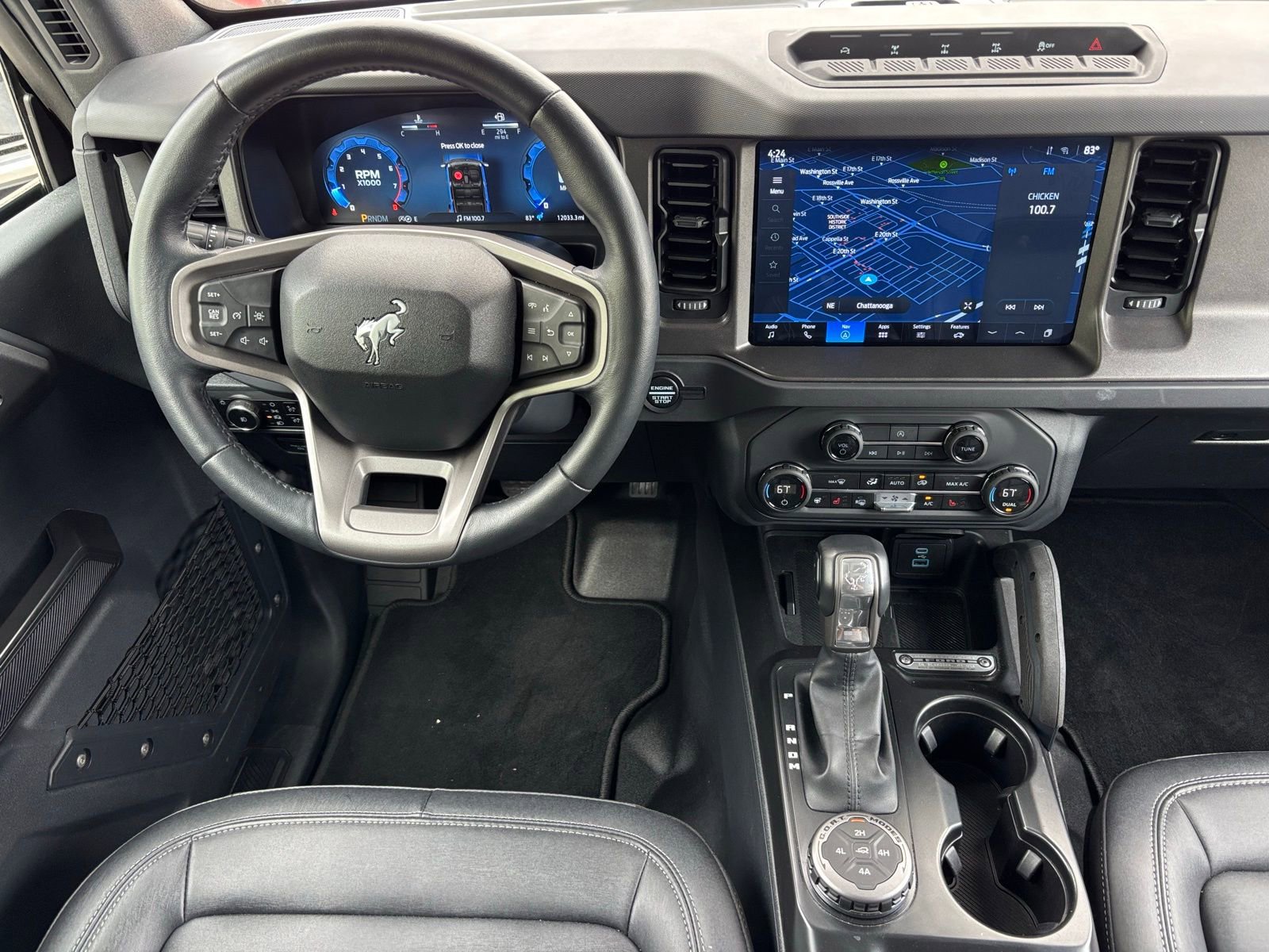 Used 2025 Ford Bronco Badlands AWD/4WD image 4