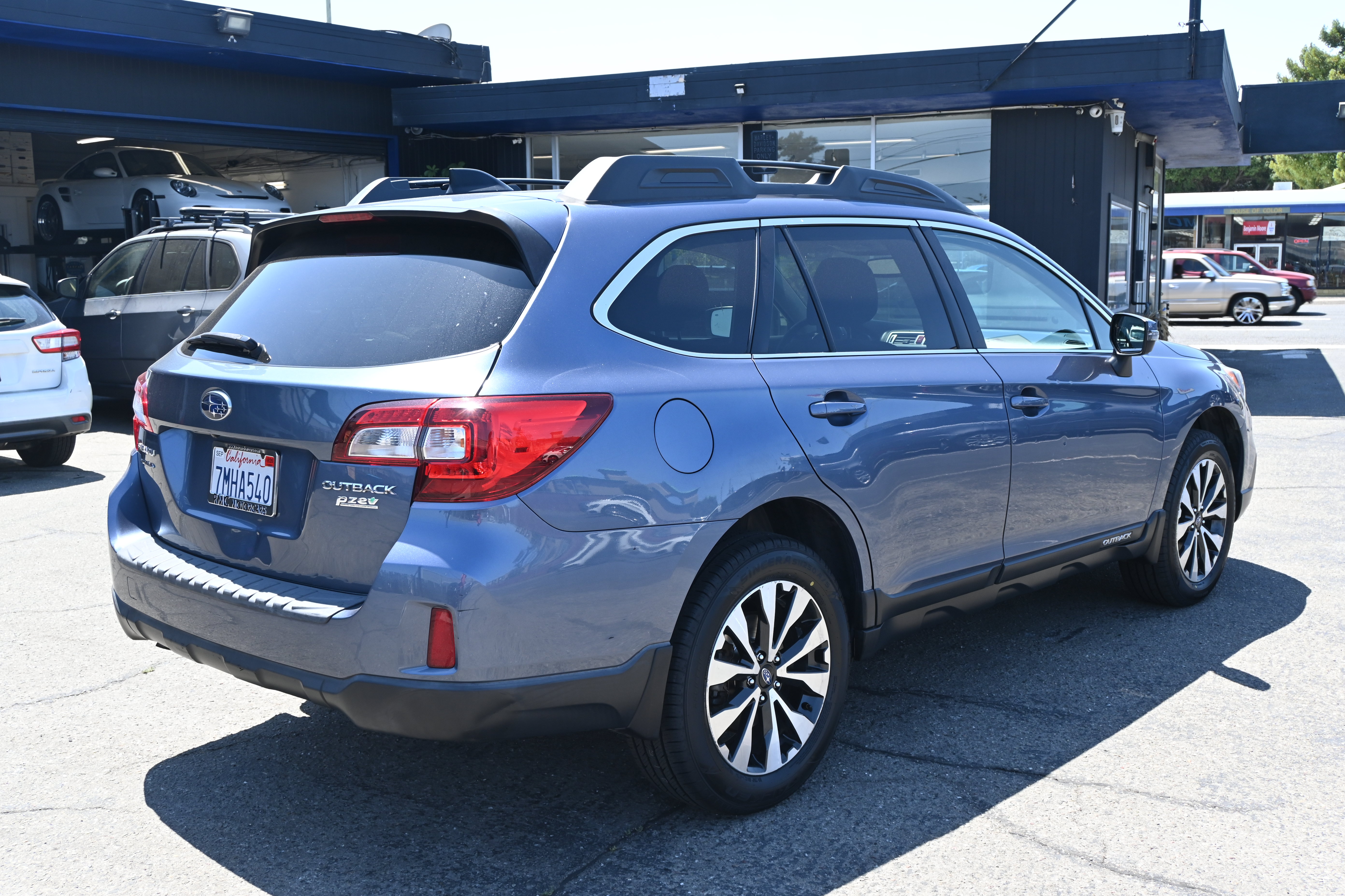 Used 2016 Subaru Outback 2.5i Limited w/ Popular Package #4 AWD/4WD image 8