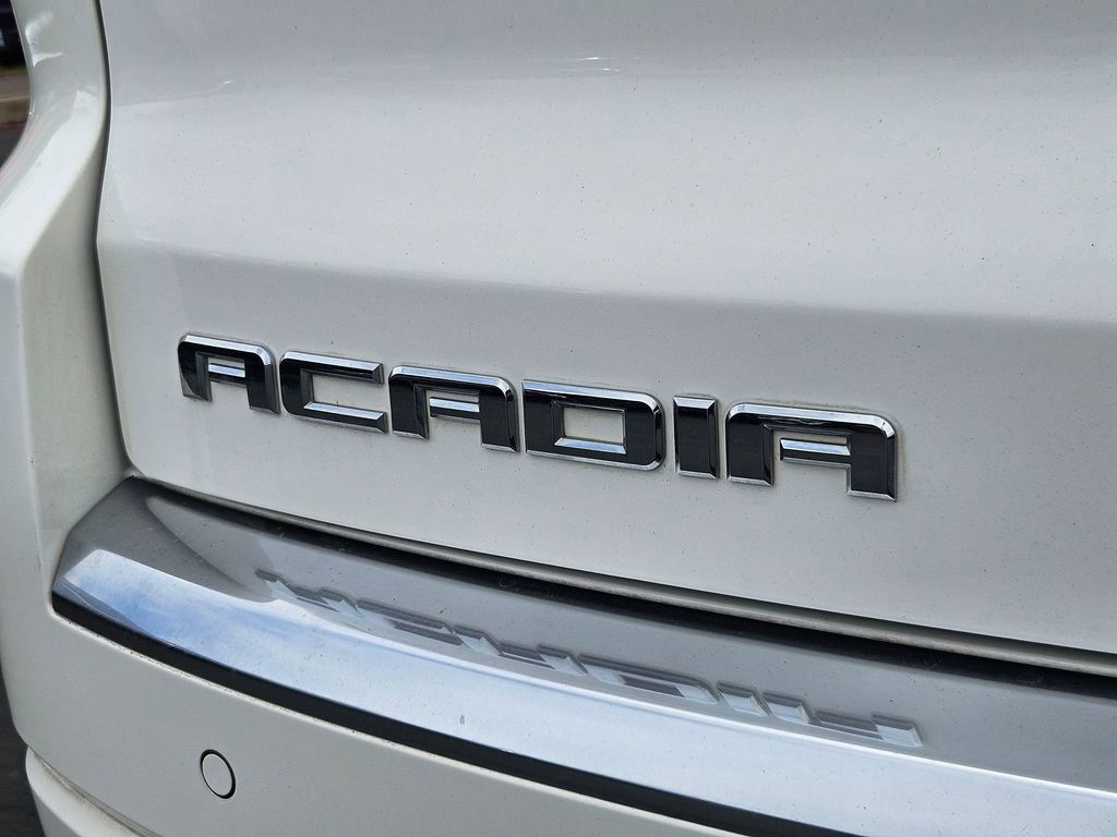 Used 2014 GMC Acadia Denali image 28