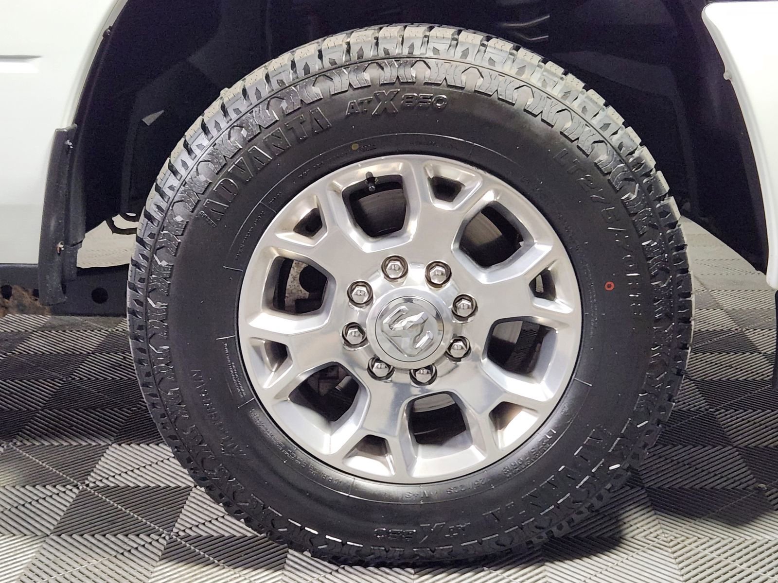 Used 2024 RAM 2500 Laramie image 14