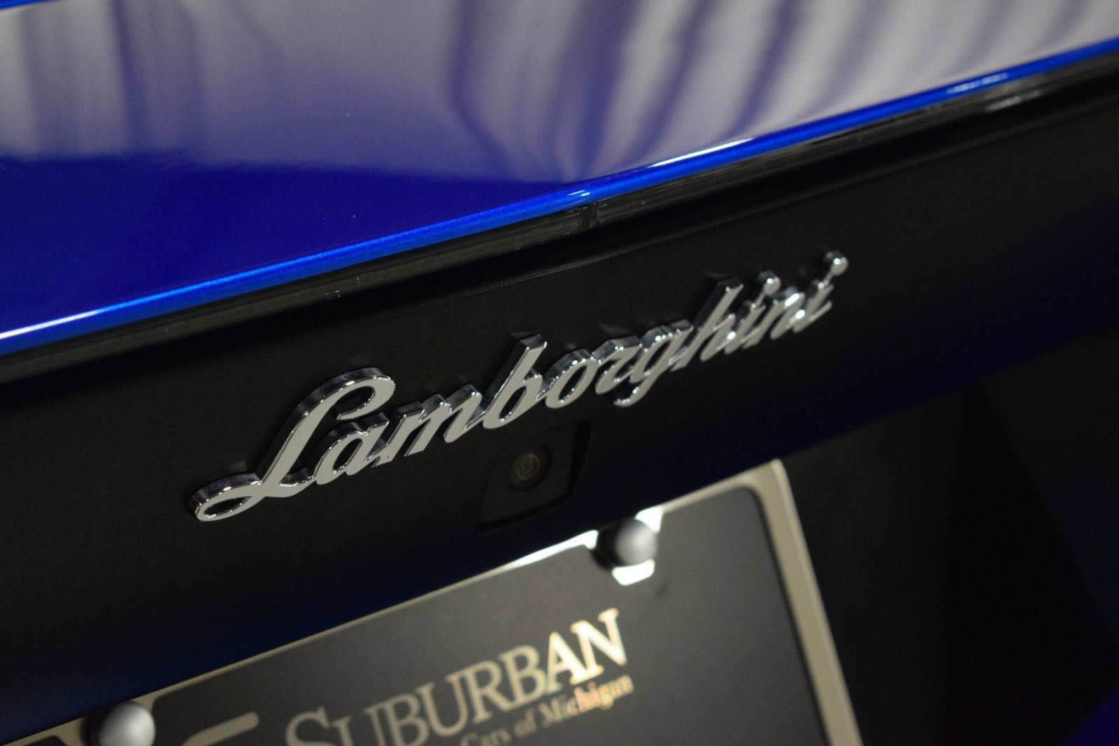 Used 2019 Lamborghini Aventador S image 11