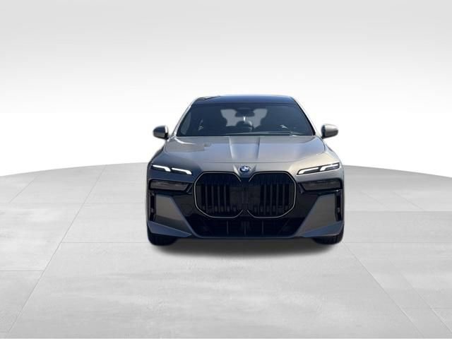 New 2026 BMW 760i xDrive w/ Premium Package AWD/4WD image 9