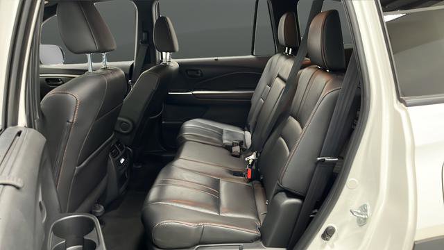 Used 2022 Honda Pilot TrailSport image 24
